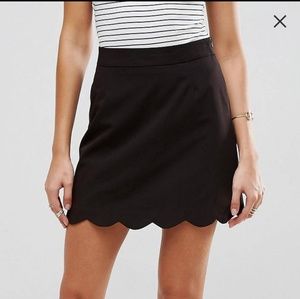 Black scallop skirt